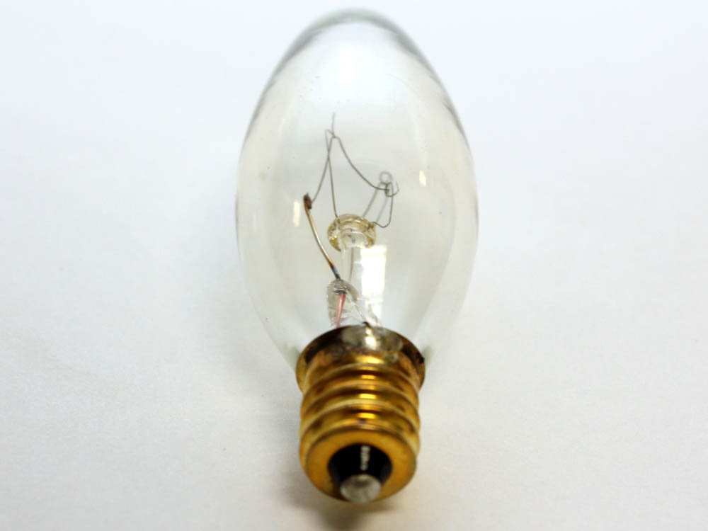 Bulbrite Incandescent B8 Candelabra Screw Base (E12) Light Bulb, 1 Count (Pack of 1), Clear